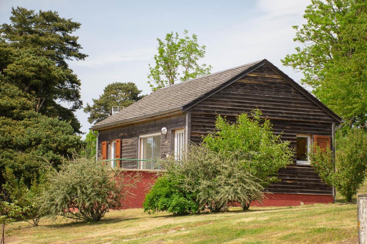 Les Chalets De La Vallee Du Bes Albaret-le-Comtal Экстерьер фото